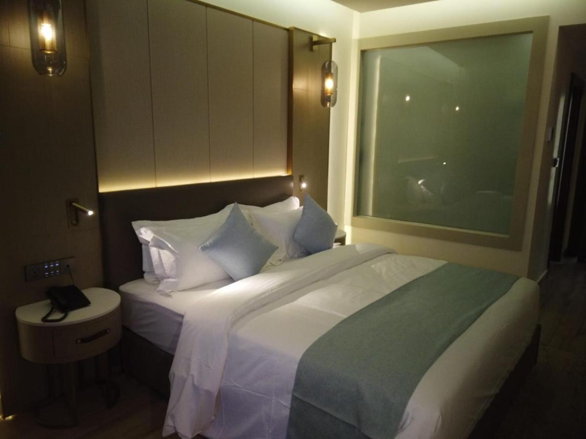 H Luxury Hotel Wadi Musa Ngoại thất bức ảnh